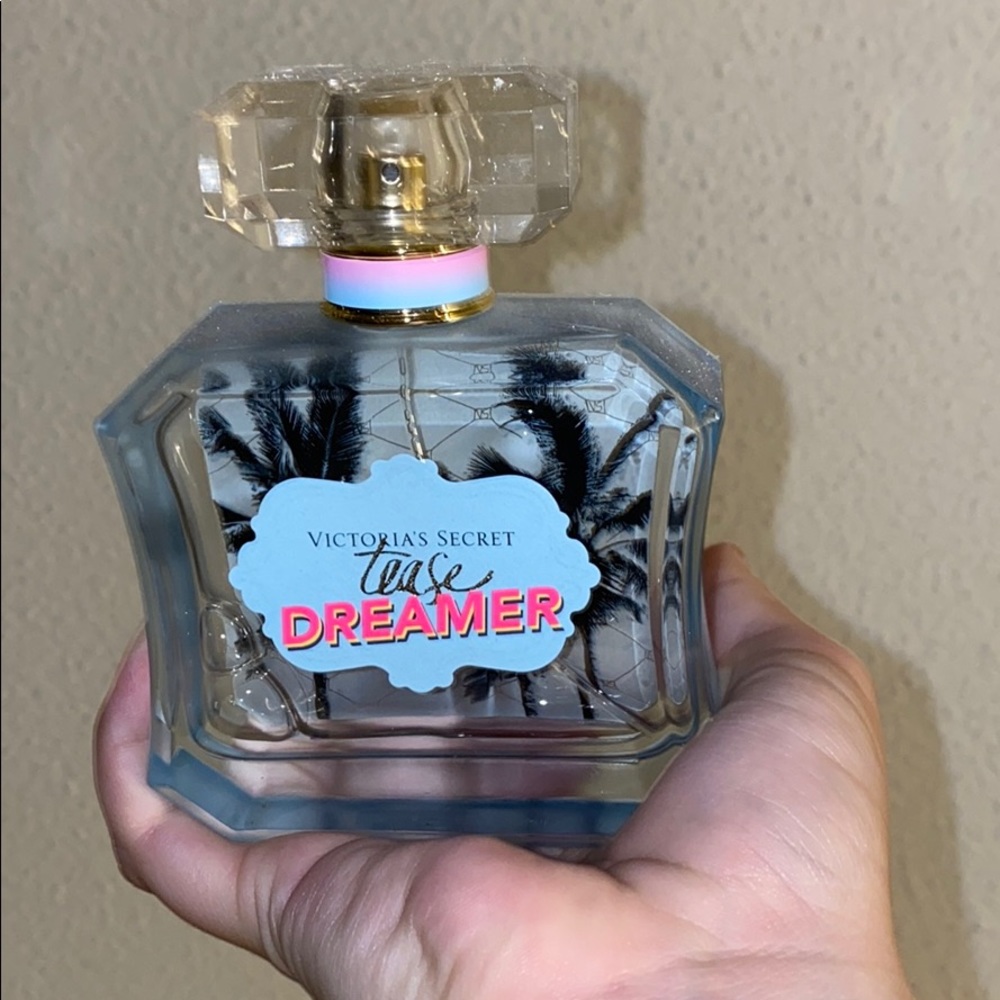 Victoria secret tease dreamer